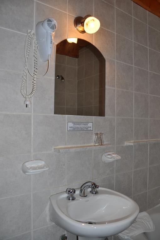 Apart Samay Hue Bungalows Dina Huapi Dış mekan fotoğraf