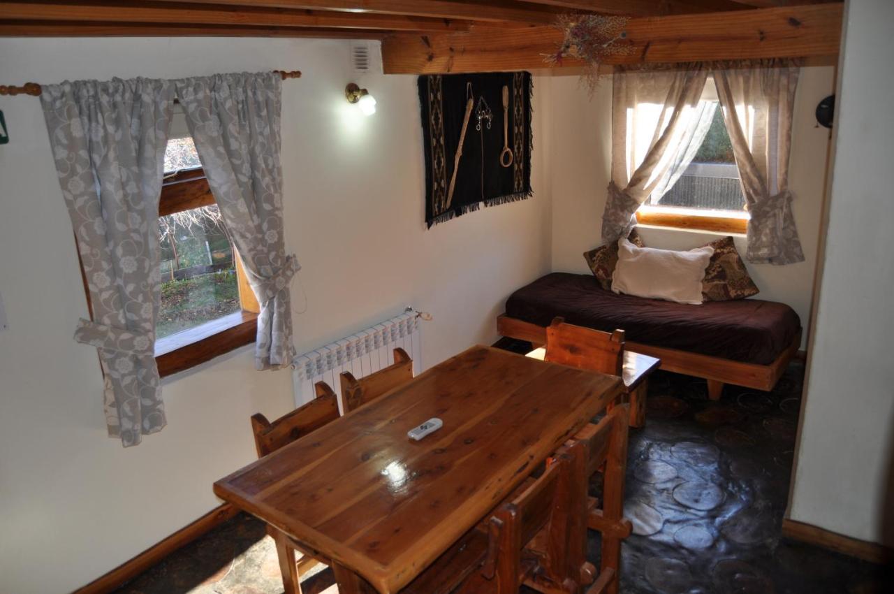 Apart Samay Hue Bungalows Dina Huapi Dış mekan fotoğraf